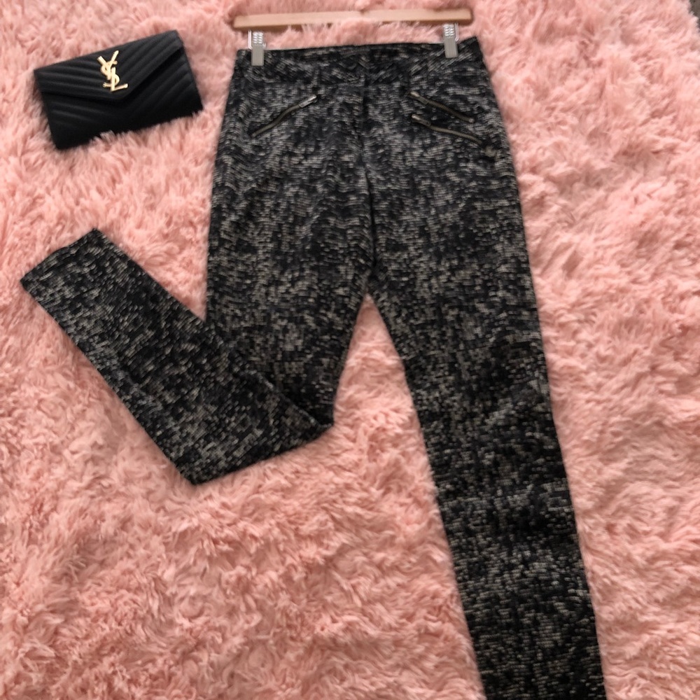 Scotch & Soda women’s cotton dress pants.